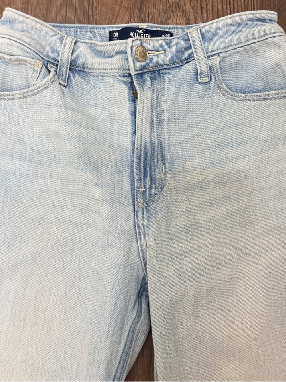Hollister Ultra High Rise Dad Jeans Light Wash Straight Leg Vintage Stretch W25 - Picture 4 of 9